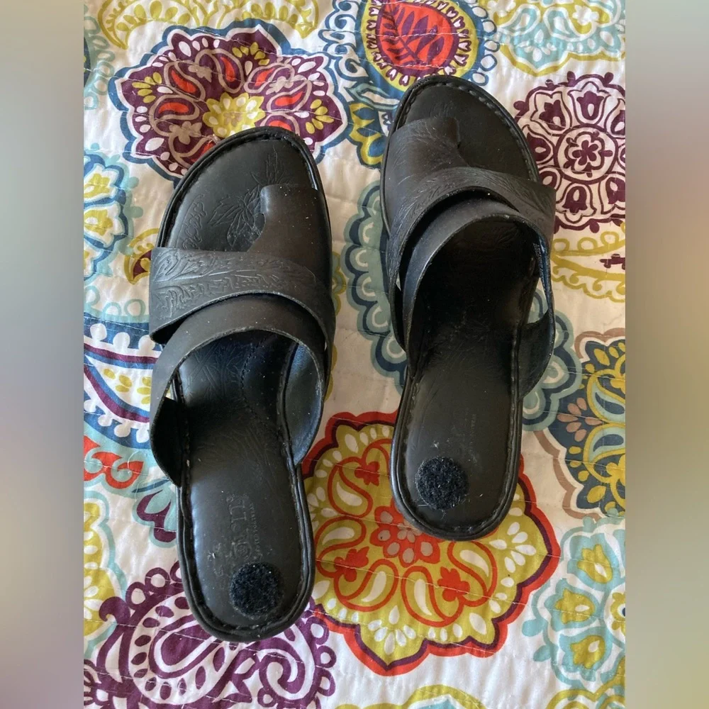 Black Leather Sandals - Picture 2 of 5